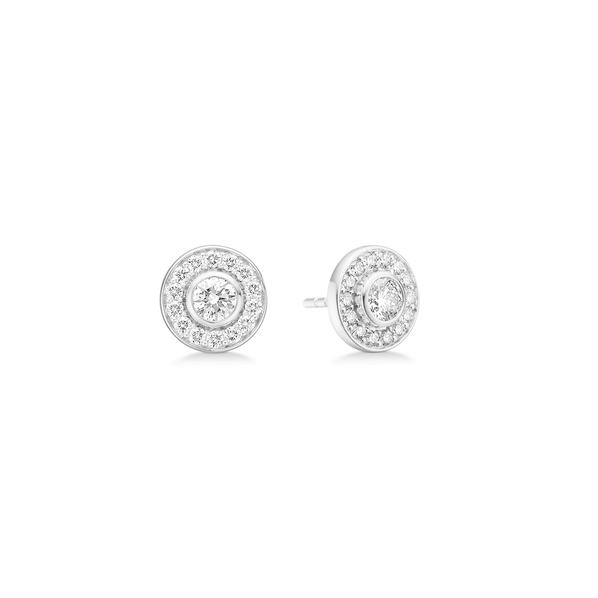 Heritage earstuds i 18K hvidguld med brillantslebne diamanter i halo-fatning