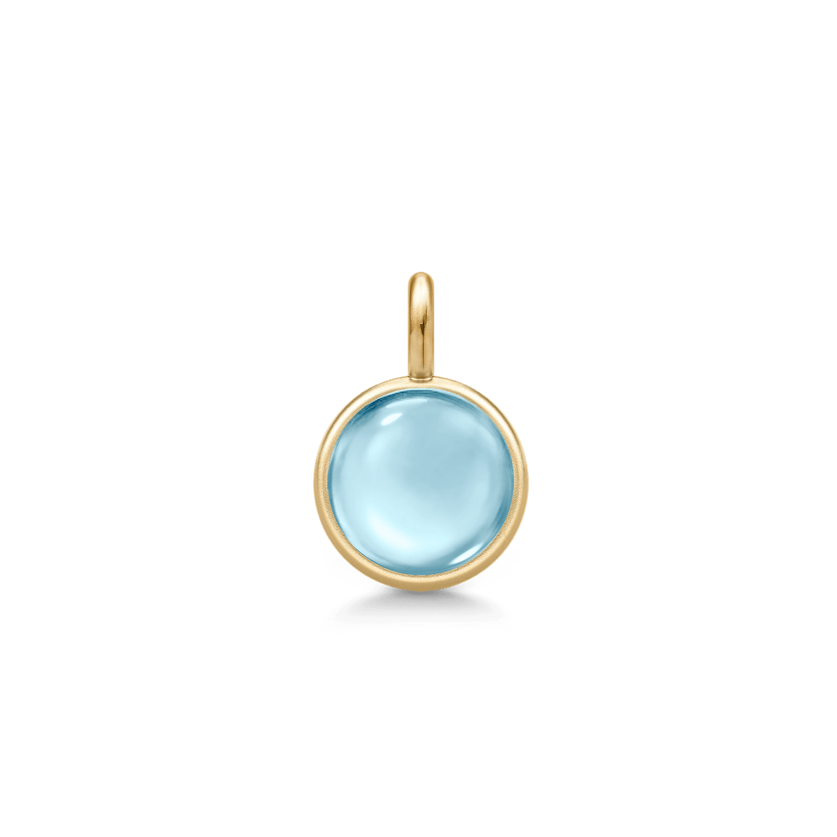 Prime Pendant i guld med himmelblå cabochonslebet krystal, set forfra