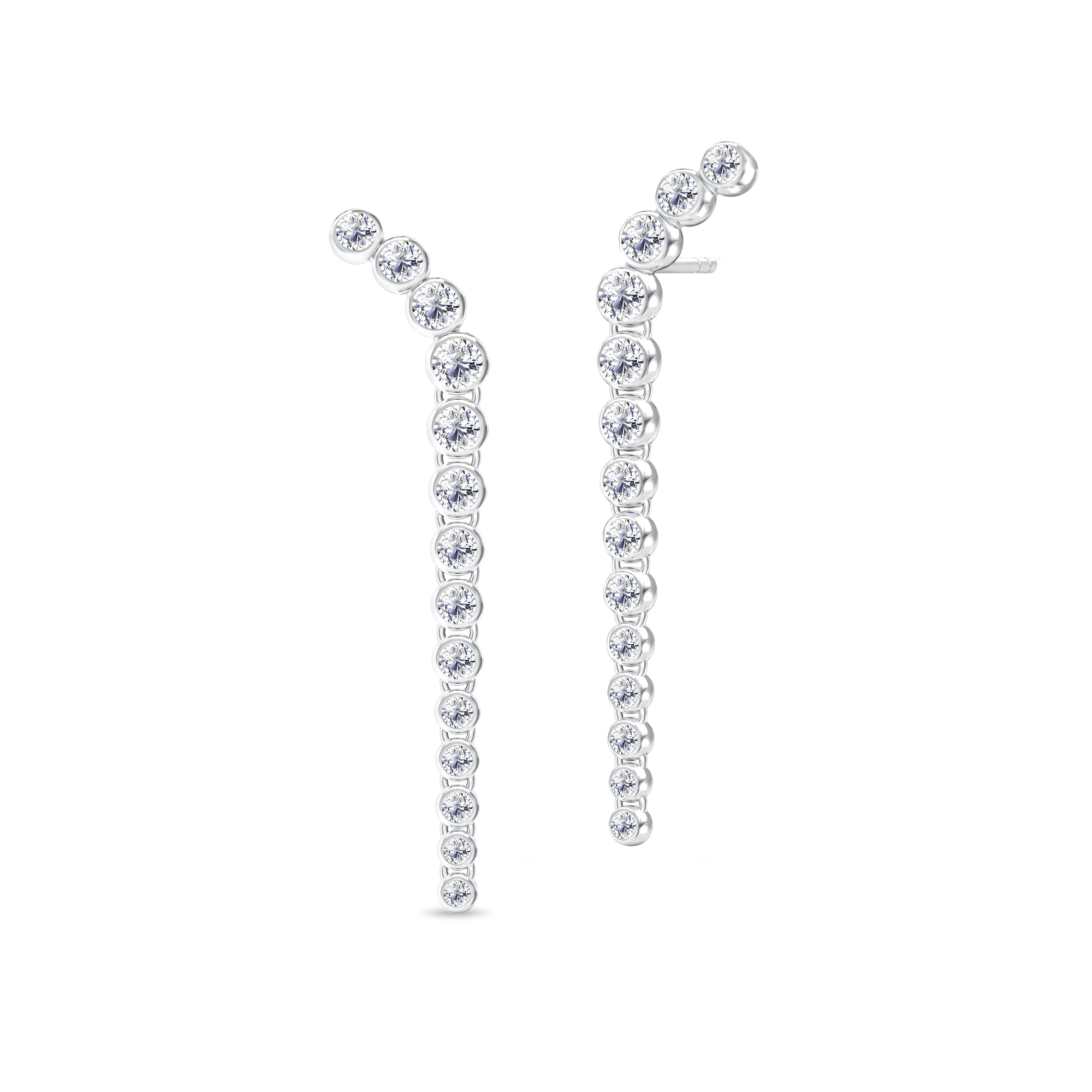 Lumi ørering i 18K hvidguld med brillantslebne diamanter, langt slankt design