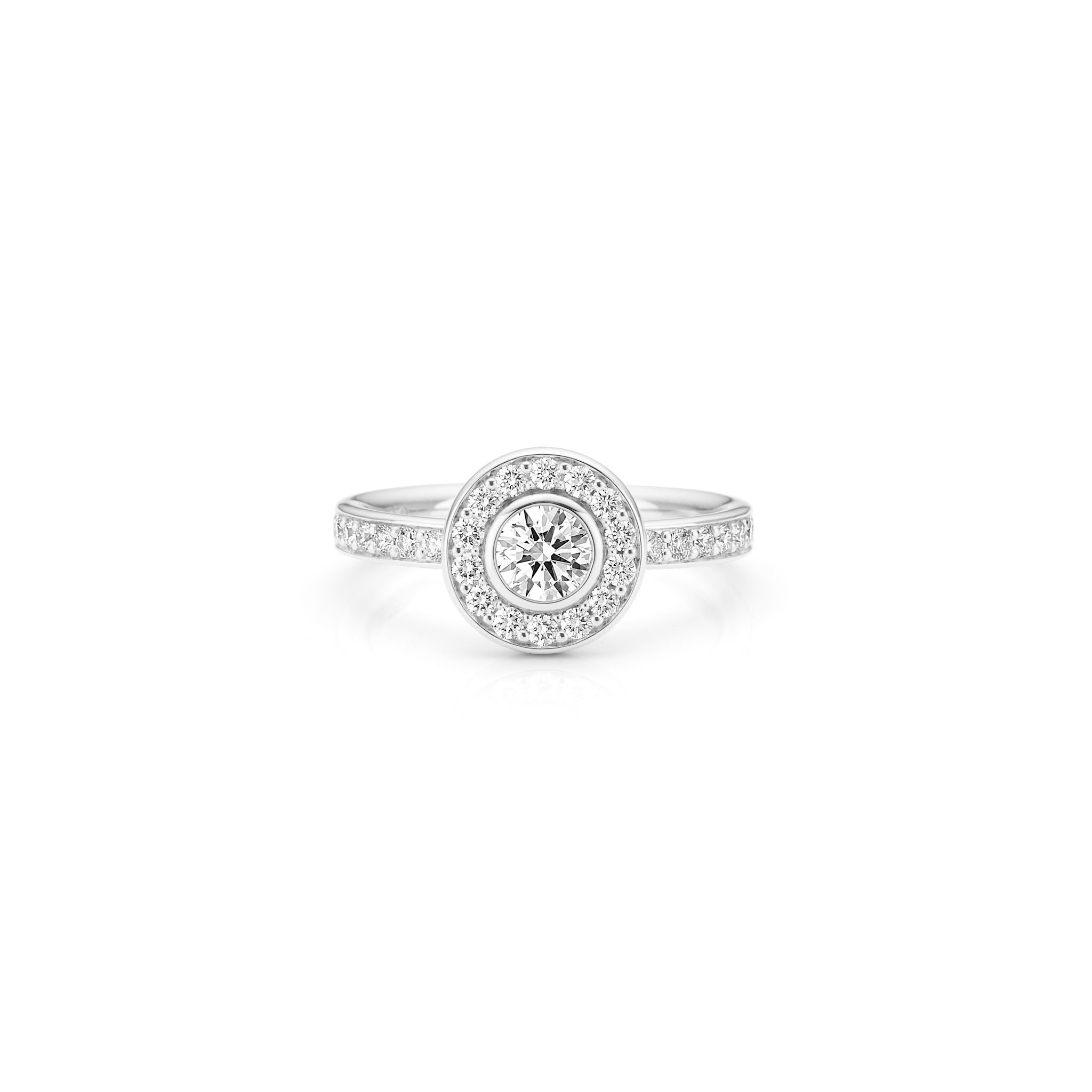 Heritage P.S. Ring i 18kt hvidguld med diamanthalo, produktfoto forfra