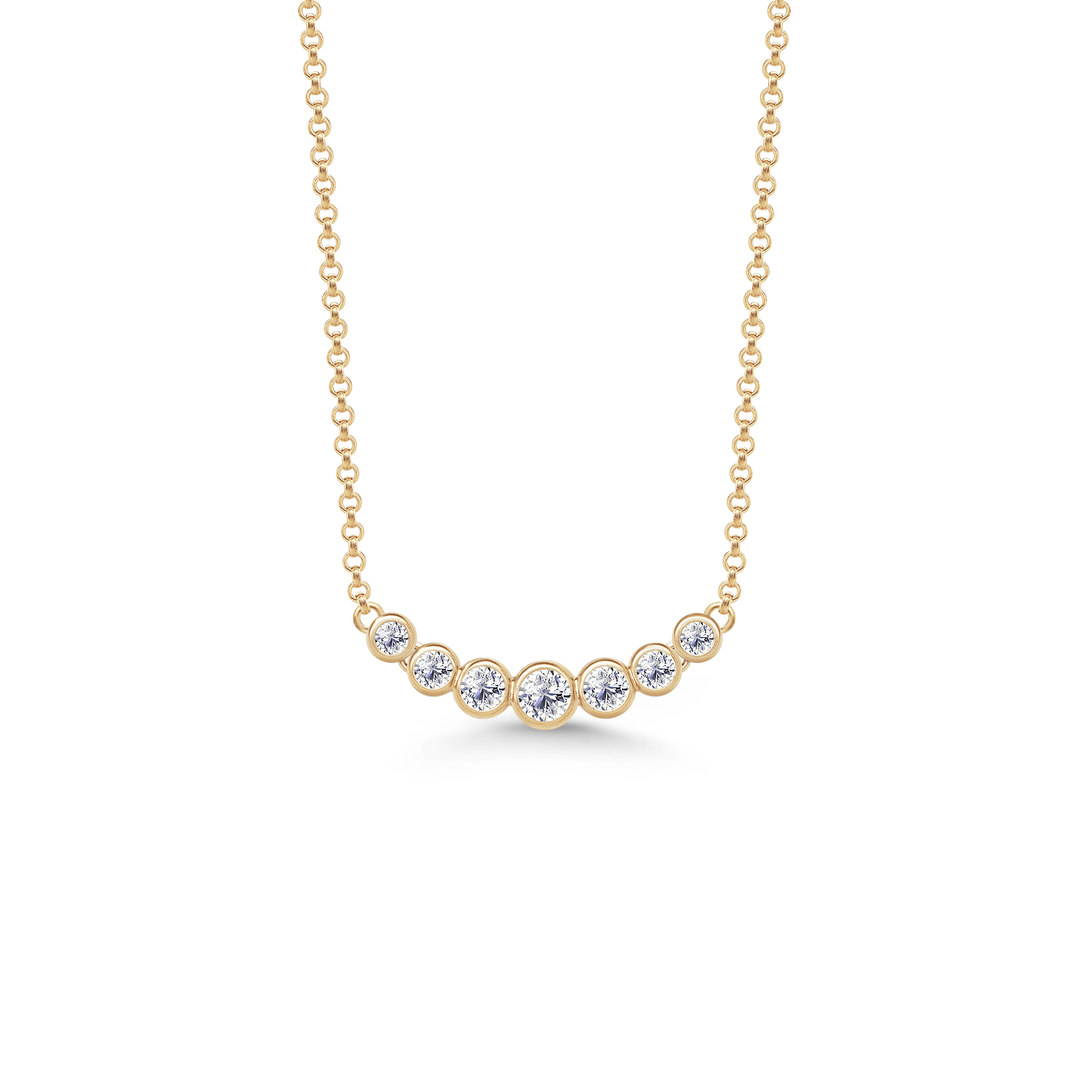 Lumen Necklace i 18kt guld, halskæde med syv graduerede brillantslebne diamanter fattet i bezel langs kæden.