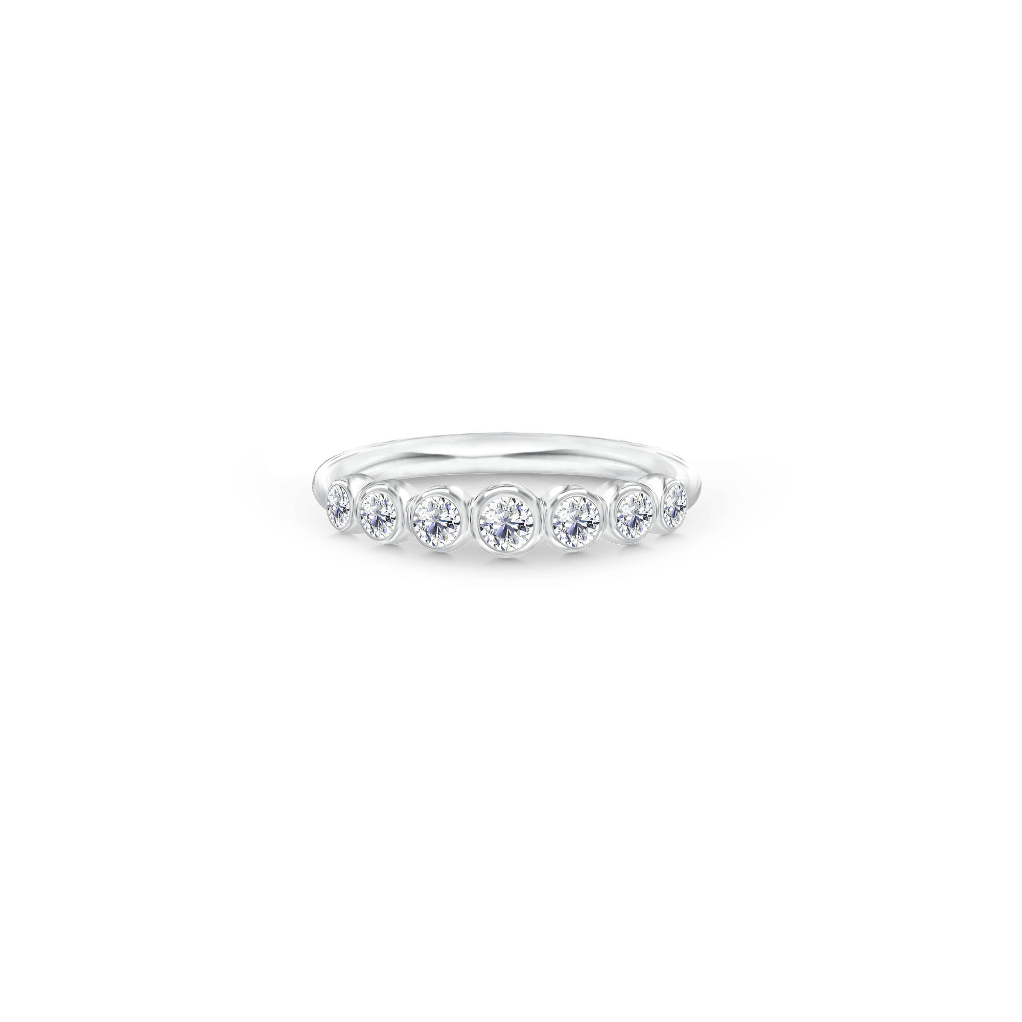 Lumen Ring i 18K hvidguld med poleret finish, syv brillantslebne diamanter i bezel-fatning, product shot.