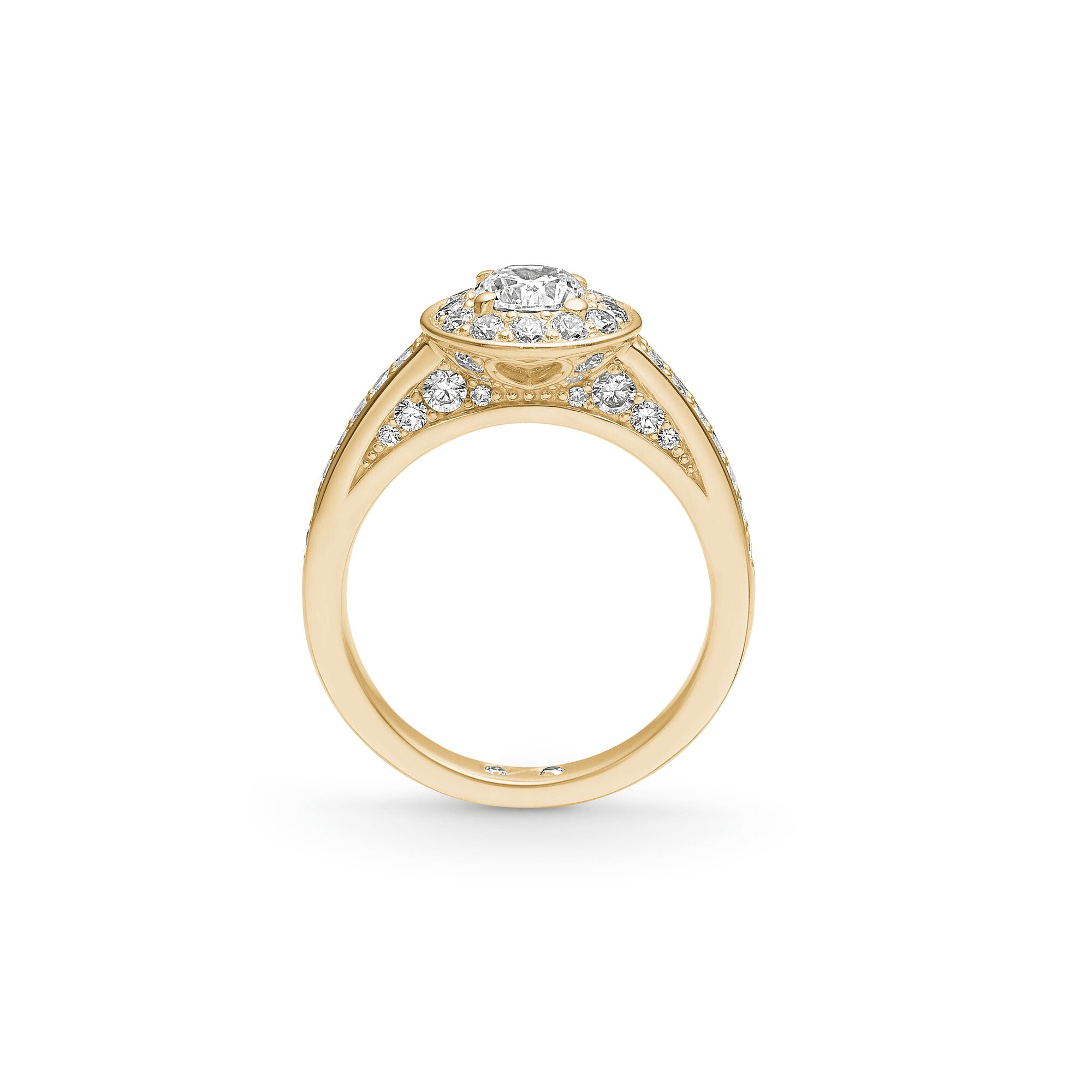 Eternity Diamond forlovelsesring fra Julie Sandlau set fra siden med diamantbesatte skuldre.